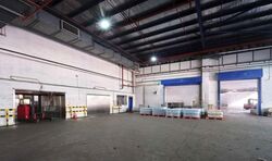 Moreton Logistics Centre (D5), Warehouse #638722771